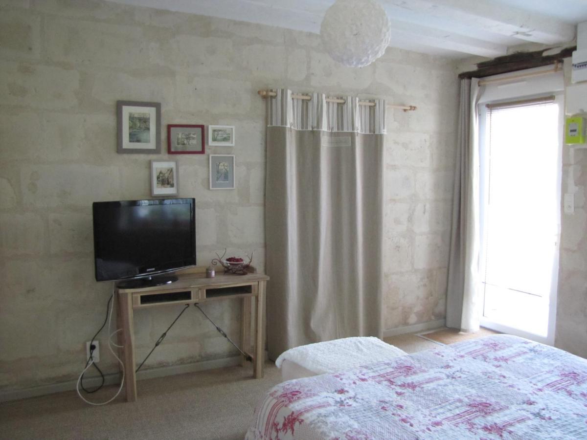 Au Gre De Laloire Bed and Breakfast Bréhémont Εξωτερικό φωτογραφία